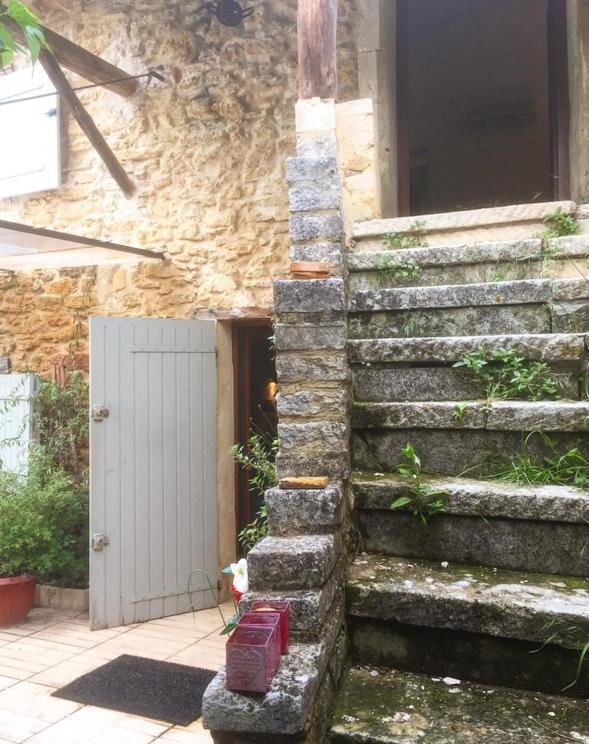 Chez Philippe Et Myriam Bed & Breakfast Oppede Exterior photo